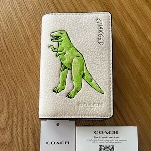 NWT COACH CHALK/MULTI REXY DINO SKETCH ID/CARD CASE WALLET CAJ49 Last one